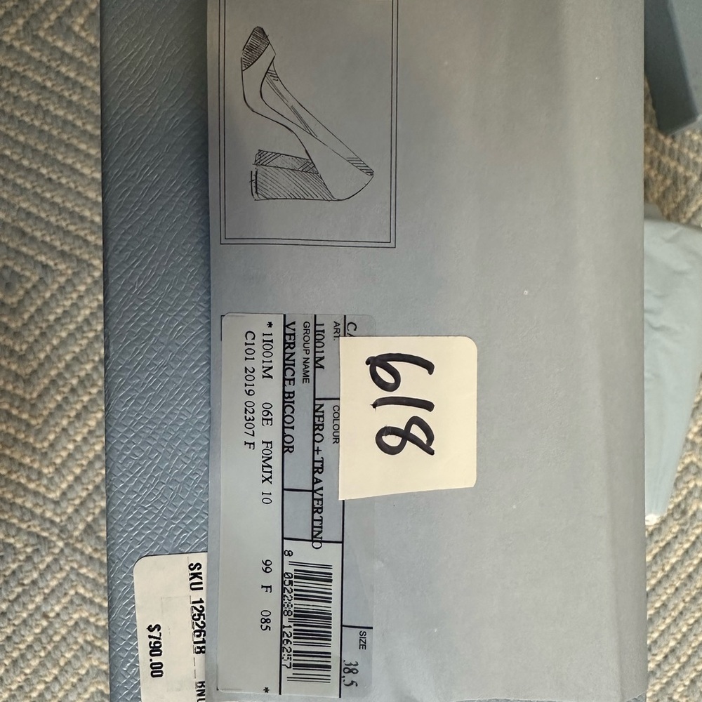 Prada Black and Beige Patent Leather Spectator Pump (US Size 8.5) - Picture 7 of 10